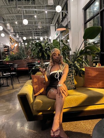 Raleigh-Durham NC Female Escort — 2 Girl Special, Incall & Outcall - 1