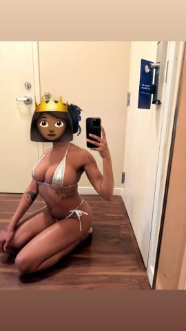 Long Beach CA Petite Curvy Escort — Outcalls & Car Available, FaceTime Shows - 1