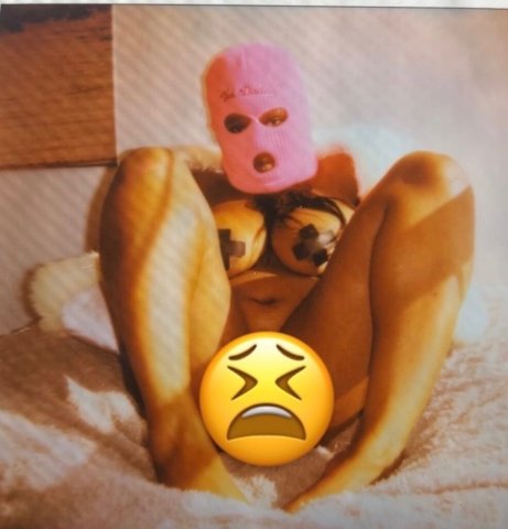 Dubuque IA Female Escort — Bare Outcalls - 1