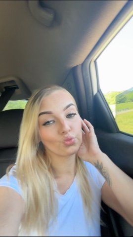 Dallas Petite & Sexy Female Escort (Serious Client Only) - 1