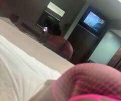 North Mississippi escorts - Discreet Female Escort for Chocolate Flavor Fantasy