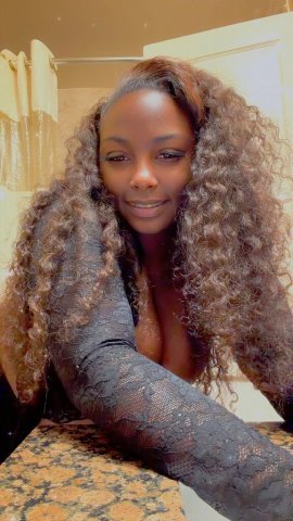 Chocolate 25 — Incall Deep Throat Goddess (No law enforcement) - 1