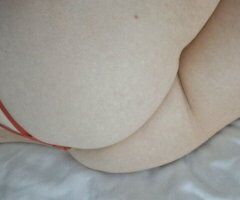 Columbus Ohio Female Escort — playful conversation - Image 2