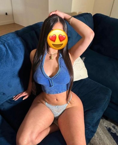 Incall Northern Virginia Latina Escort — Mature woman, oral focus - 1