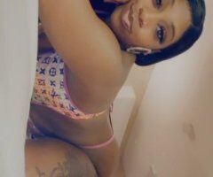 Oklahoma City Valentine Special — Trucker Friendly Female Escort (No GFE, No Kissing) - Image 3