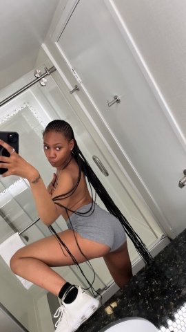 Fayetteville NC Female Escort — calls $50, upscale & discreet - 1