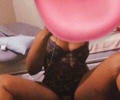 Private Discreet 2 Girls — Half Hour/Quick Visit (30) - Image 3