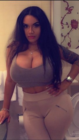 Mommy Farrah — virtual dominatrix devotion & conditioning (online-only) — Boston - 1