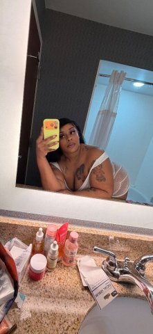  Memorial Day Specials — Upscale Kitty + FaceTime (Mixed girl, 2 girls available)  - 1