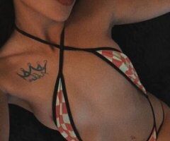 Long Beach escorts - Long Beach Incall & Outcall Luxury Companion for Upscale Gentlemen