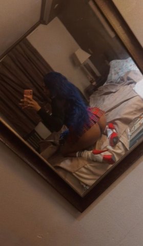 Portland Exotic Tall GRĘK Goddess — Busty Massage, Content & Fetish-Friendly - 1
