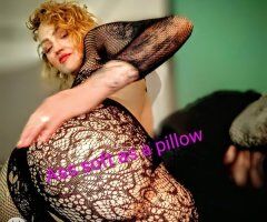 Tampa Professional Female Escort — Back rubs, stripteasing & roleplay - Image 10