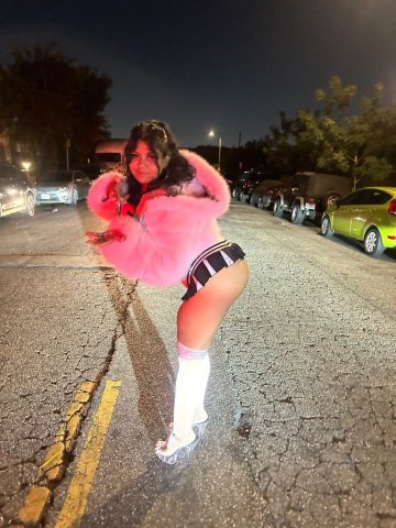 New in Town (Palmdale/Lancaster) — 21yo Female Escort for Doggy Style + Oral - 1