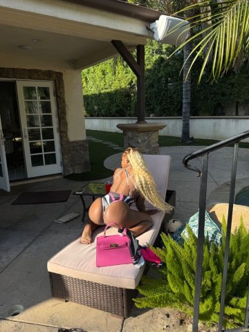 Thalia — Petite Morenita In-Call in Tampa, FL - 1