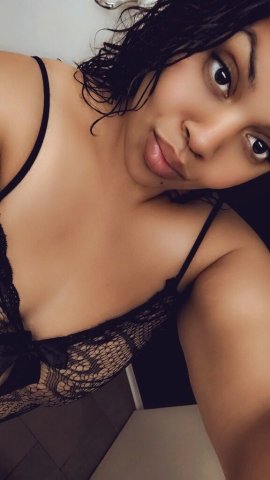 Minneapolis Female Escort — Incalls Only, Cash Only, Happy Ending & Body Rubs - 1