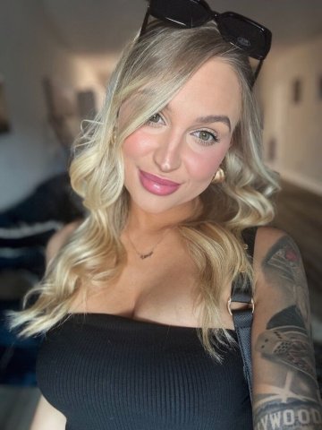 Richmond, Virginia Female Escort — HHR/HR appointments, overnights & mini getaways - 1
