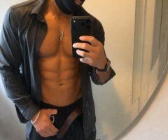 Chicago escorts - Chicago Male Escort — Outcalls, massages & FaceTime