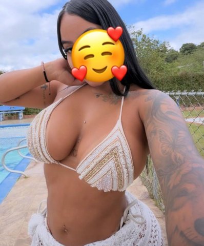 Laila (26) — Latina female escort in Boston, MA (incall) - 1