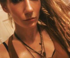 Detroit MI Birthday Special Female Escort — Free 2-Hour Session - Image 3