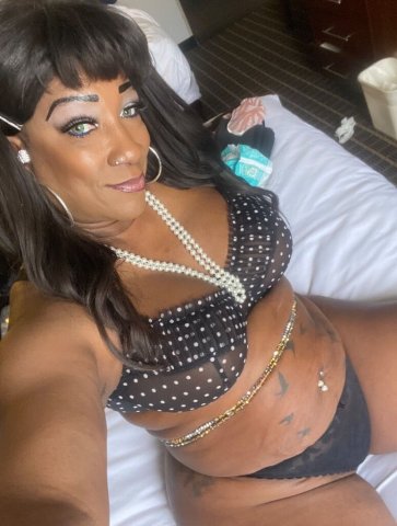 Blair (41) — Genuine photos, massage sessions in Detroit, MI - 1