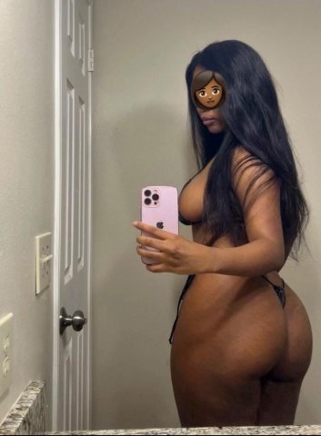 Aura in Charleston, SC — Female Escort for roleplay & foreplay - 1