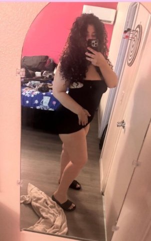 Palm Springs Outcalls — Thick 38DDD Content, Throat Goat & FaceTime Shows - 1