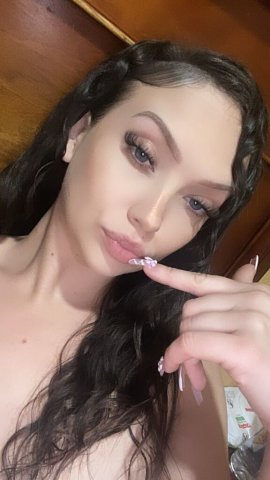 June — Petite Sweetheart Incall Special (Sacramento) - 1