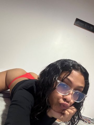 Rochester NY Squirt Escort — Facetime & Webcam Play, Drive-Out Available - 1