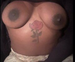 Detroit escorts - Detroit MI In-Call Female Escort — Nuru, massage with happy ending, fetish friendly