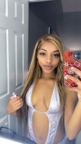 Inland Empire Female Escort — Incall Special, Strip Tease/Lap Dances - 1