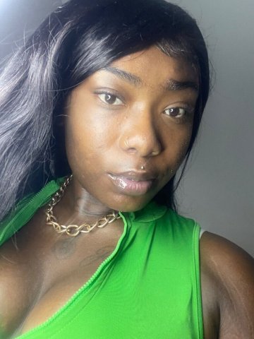 Memphis Female Escort — Incall + Outcalls (QV & HH options) - 1
