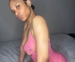 Kansas City escorts - Kansas City 19-Year-Old Female Escort — 2 Girl Special, Incalls/Outcalls, Overnights, Car Dates