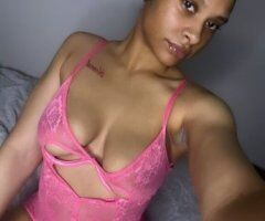 Kansas City 19-Year-Old Female Escort — 2 Girl Special, Incalls/Outcalls, Overnights, Car Dates - Image 7
