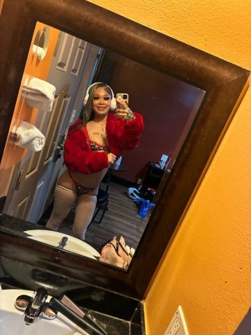 Petite Mixed Asian Female Escort — Incall & Outcall Only in Long Beach - 1