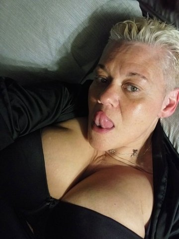 Incall Female Escort in Louisville, KY — QV, HH, HR, FS/BBBJ/PSE/GFE - 1