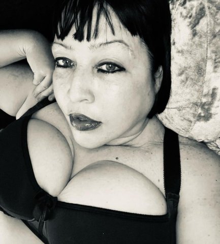 Surfside Miami Asian BBW Incall — Massage, Handjob, Prostate Play + Video Sales - 1