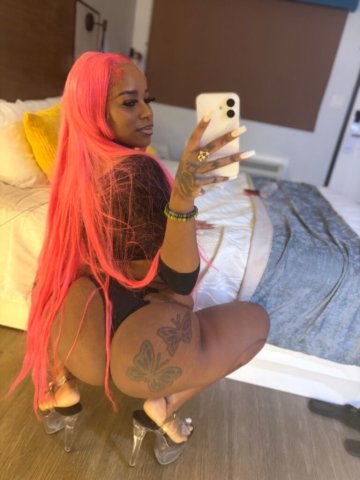 Long Beach Female Escort — Facetime Verification & Exxperience - 1