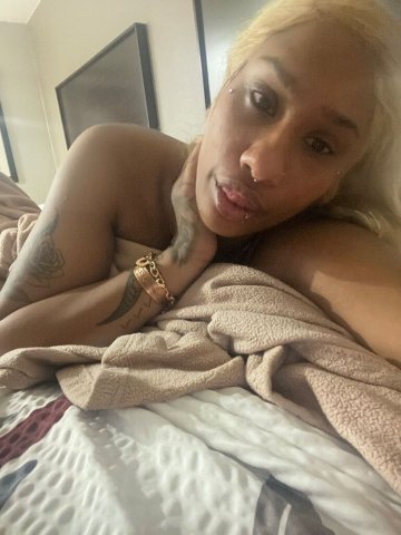 San Francisco Female Escort — cheap outcall rates + car dates (deposit required) - 1