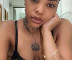 Houston Outcalls — Trucker Friendly Escort, Clean + Tight - Image 2