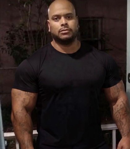 Miami Straight Male Escort — Muscular, Tattoos, 8" Uncut - 1