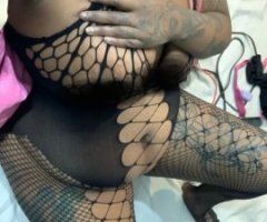 Detroit escorts - Detroit Female Escort — 2 Woman Specials & Monster Head - 30