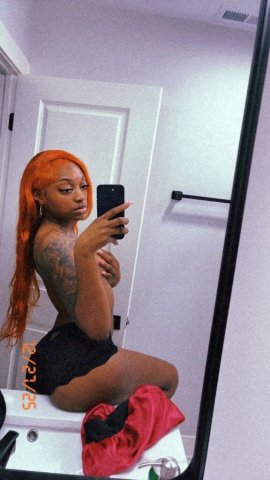 Kansas City Female Escort — Must Verify Before Meeting - 1