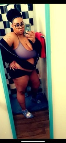 Kansas City Female Escort — In-calls available - 1
