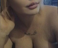 Lansing Female Escort — Outcall, Video Chats, Multiple-Night Booking - Image 2