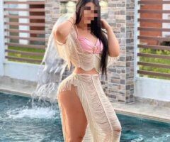 Hermosa chica lista para darte amor - Image 2