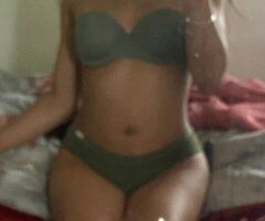 Philadelphia escorts - Philadelphia Petite Lightskin Female Escort — 5'1, small & cute