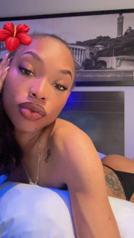 Bronx Petite Slim Young Girl Incall — Full Service - 1