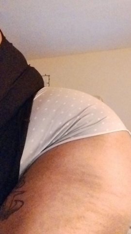 Columbia, SC Female Escort — Outcalls after 5pm (weekdays) - 1
