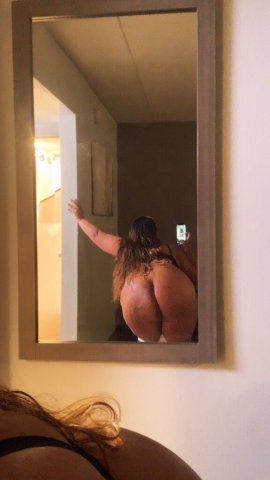 Weekend Incall & Outcall Specials (Baltimore) — BBW Escort - 1