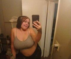 Cincinnati OH Escort for Full Service, Hotel & Car Fun - Image 4